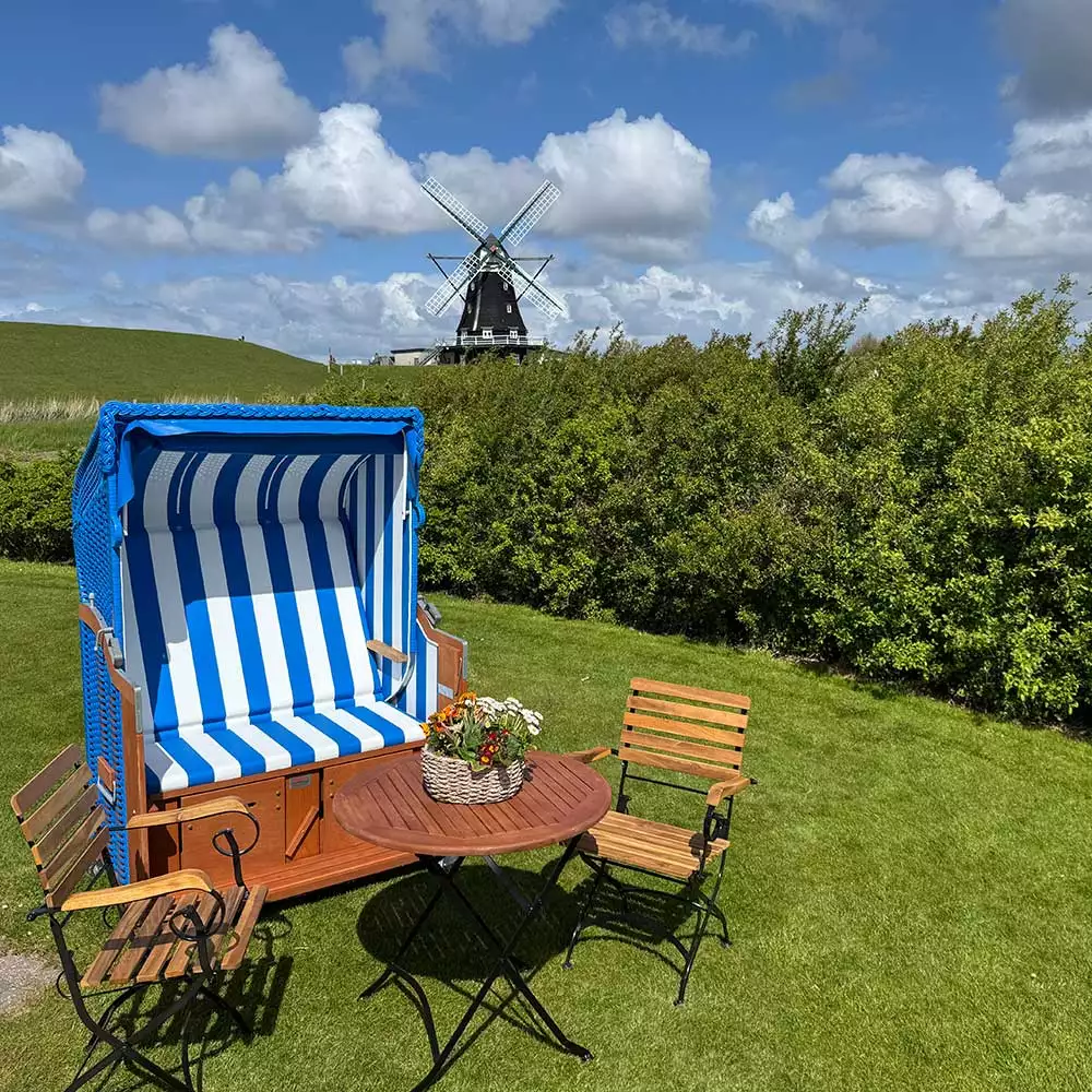 Ferienwohnung mit Strandkorb an der Nordermühle, direkt am Deich